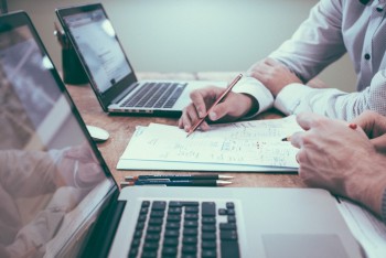 shareholders meeting