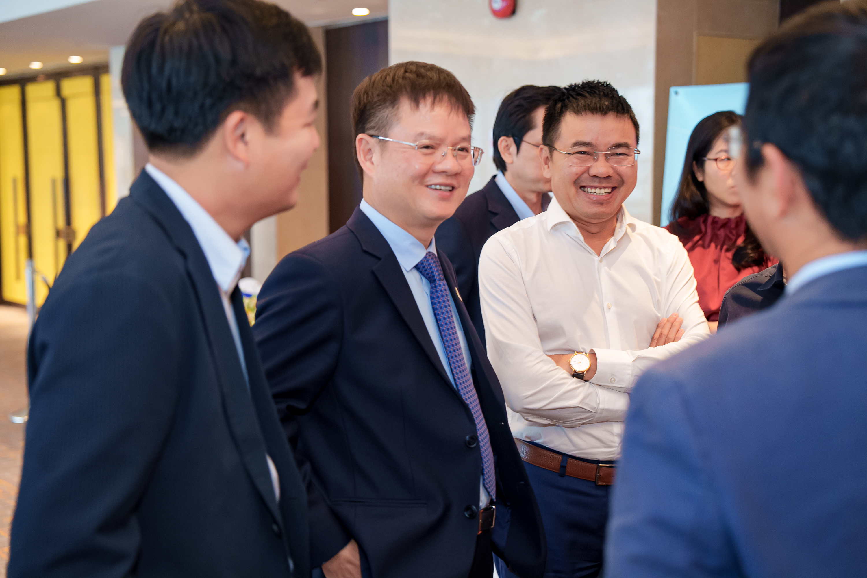 HUY-200.jpg