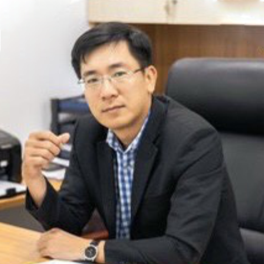 NGO MANH HA(1).png